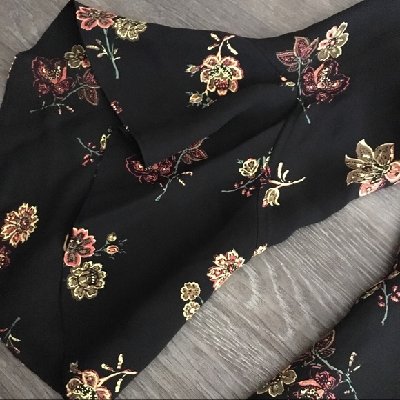 ✨ SOLD ✨NWT ALC floral little black dress Cassidy - Picture 5 of 8